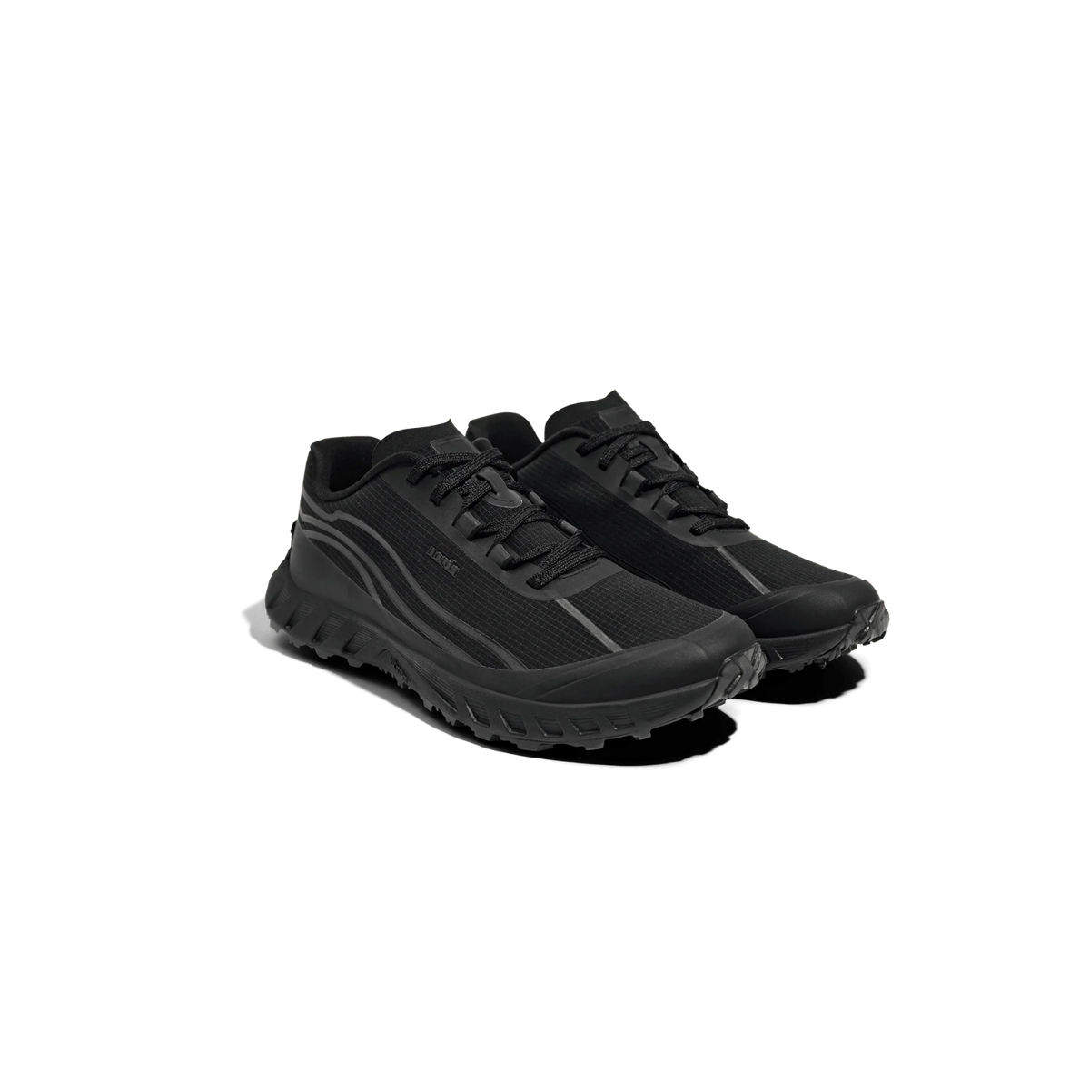 Norda 002 - Stealth Black