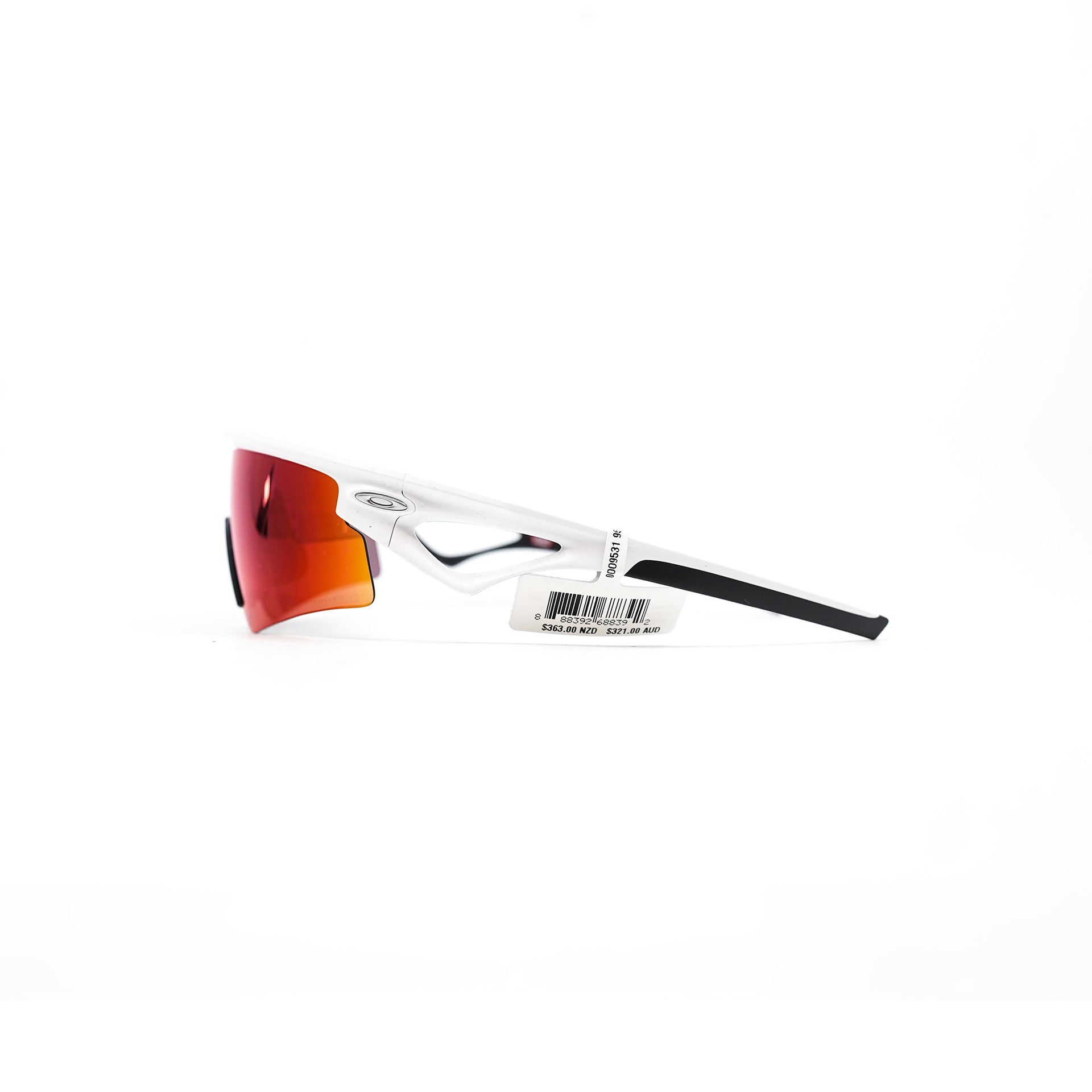 oakley-sphaera-sunglasses-matte-white-prizm-field-lenses