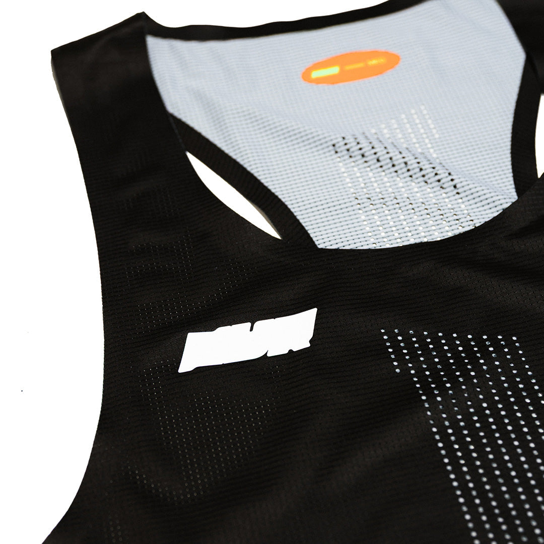 never-shadow-singlet-black