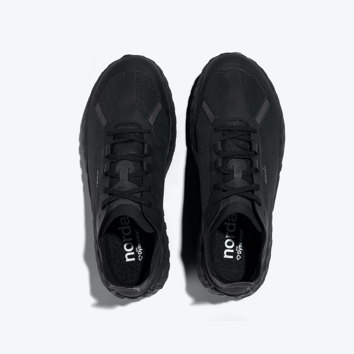 norda-001-g-graphene-trail-running-shoe-stealth-black-top