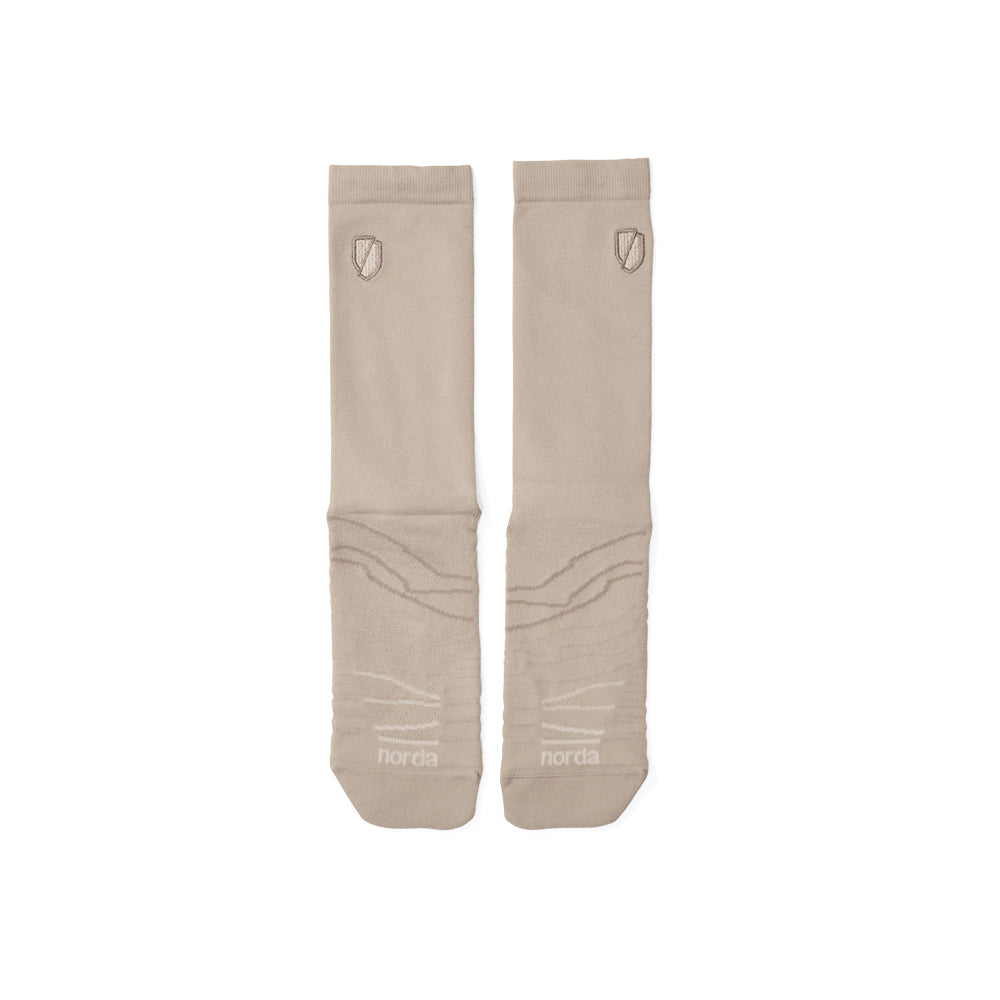 norda-performance-sock-cinder