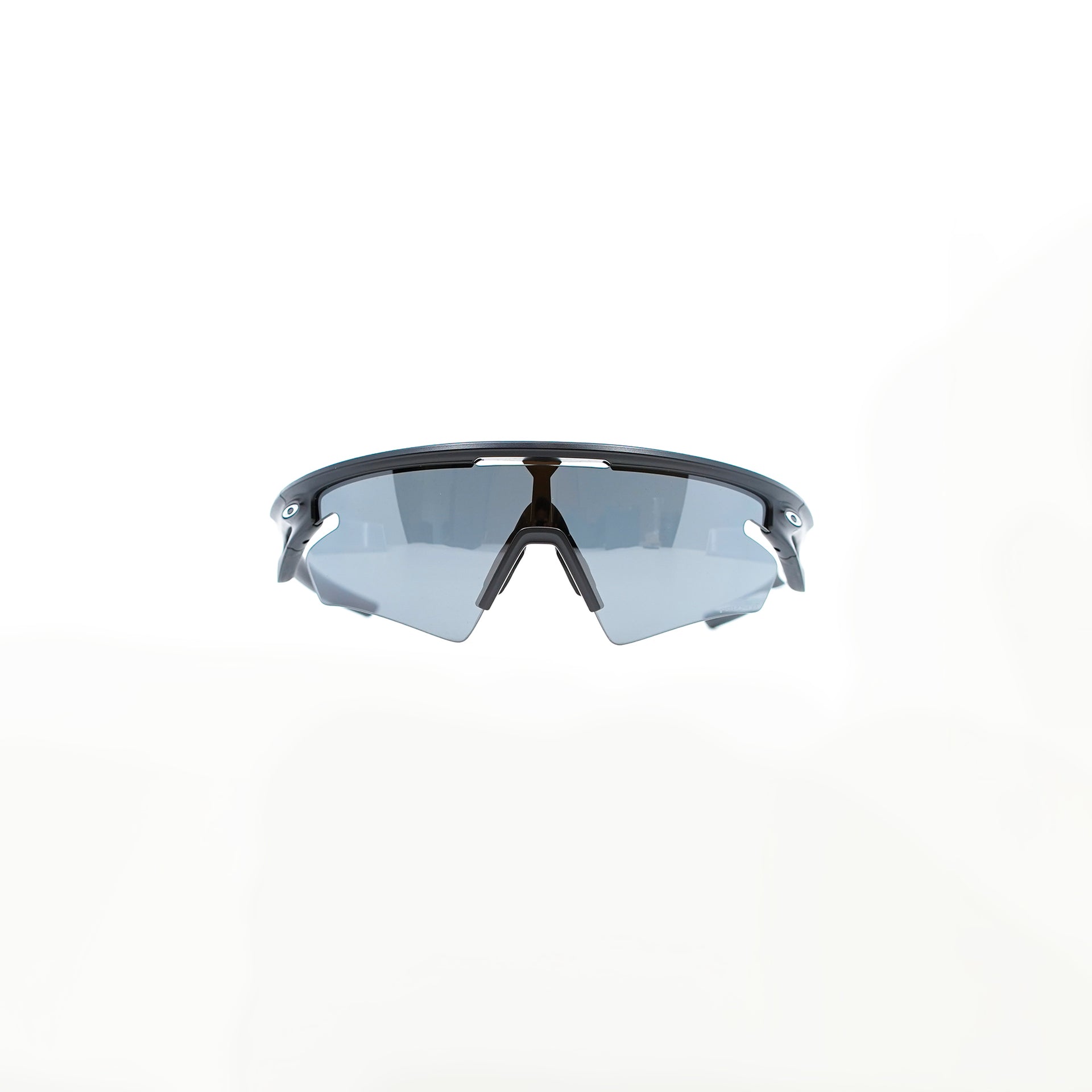 oakley-sphaera-slash-sunglasses-matte-black-prizm-black-polarized-lens-front