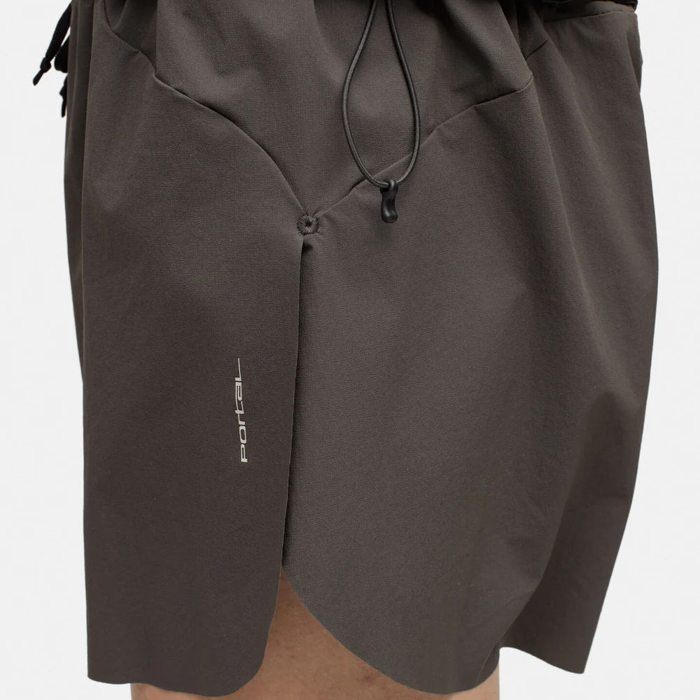Portal Ambit Ultra Short サイズS Portal Ambit Ultra Shorts - Beluga/Dark Olive – CCACHE RUNNING