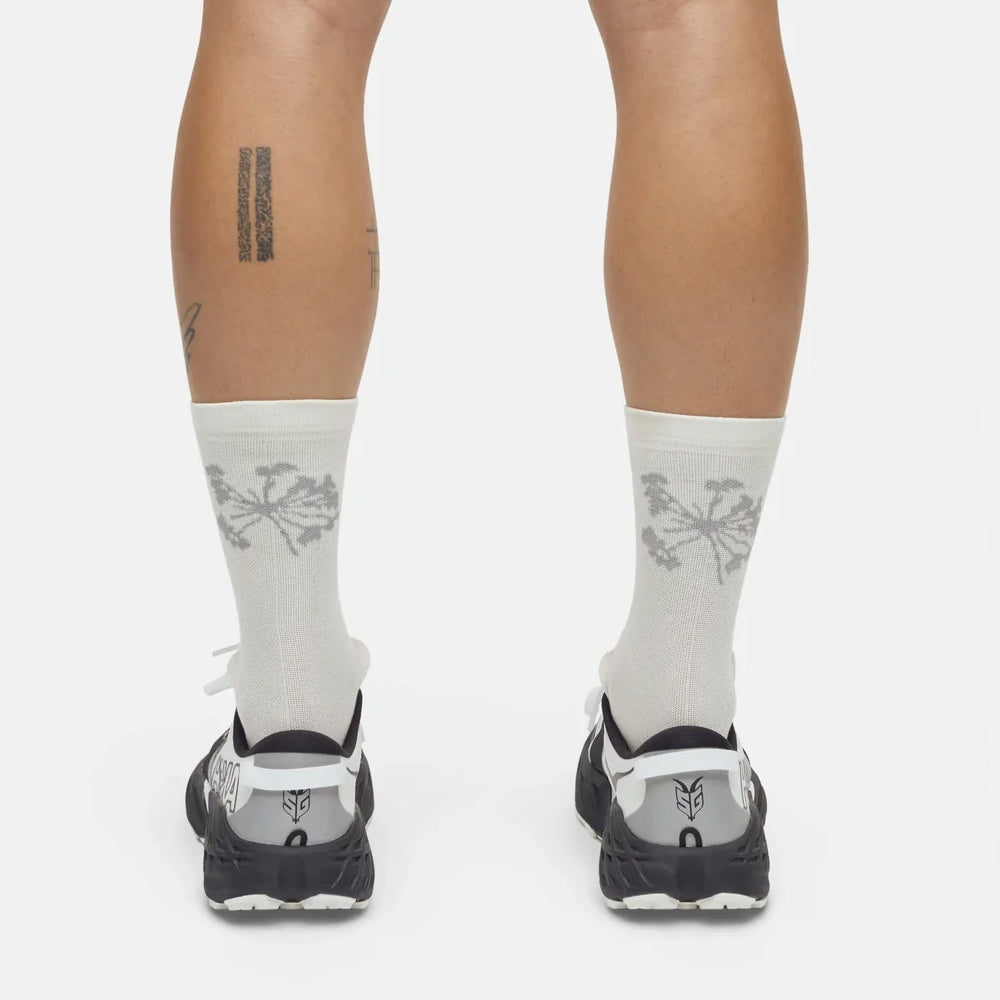 portal-pattern-active-sock-bone-white-1