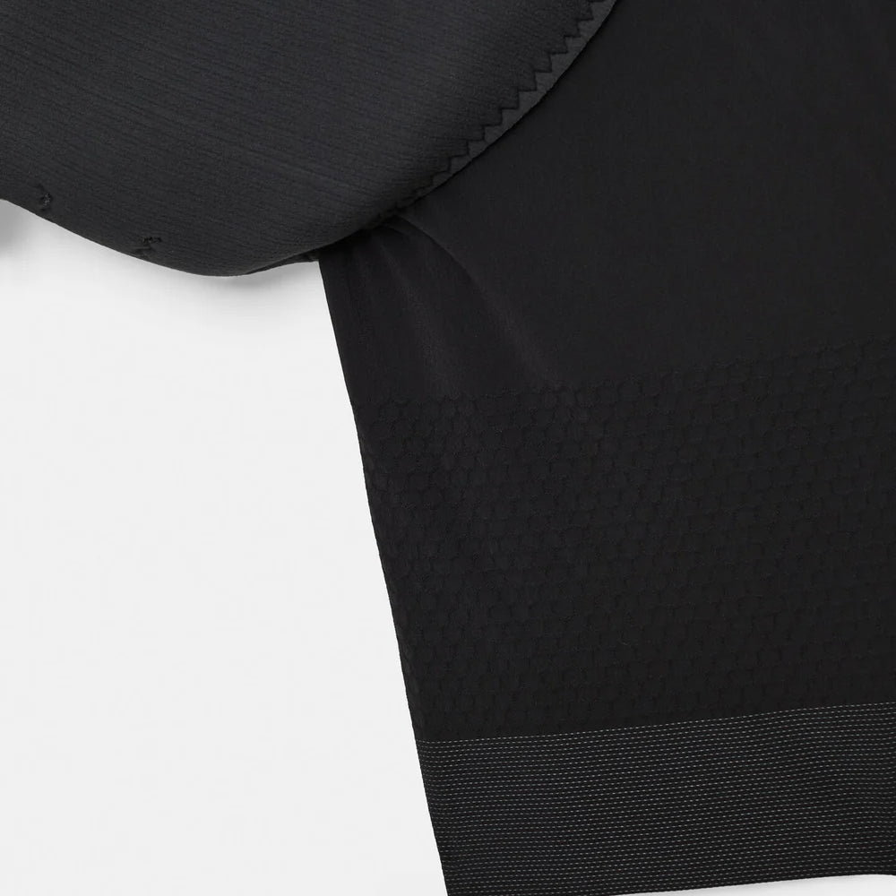 portal-realm-cargo-bib-short-black-beauty