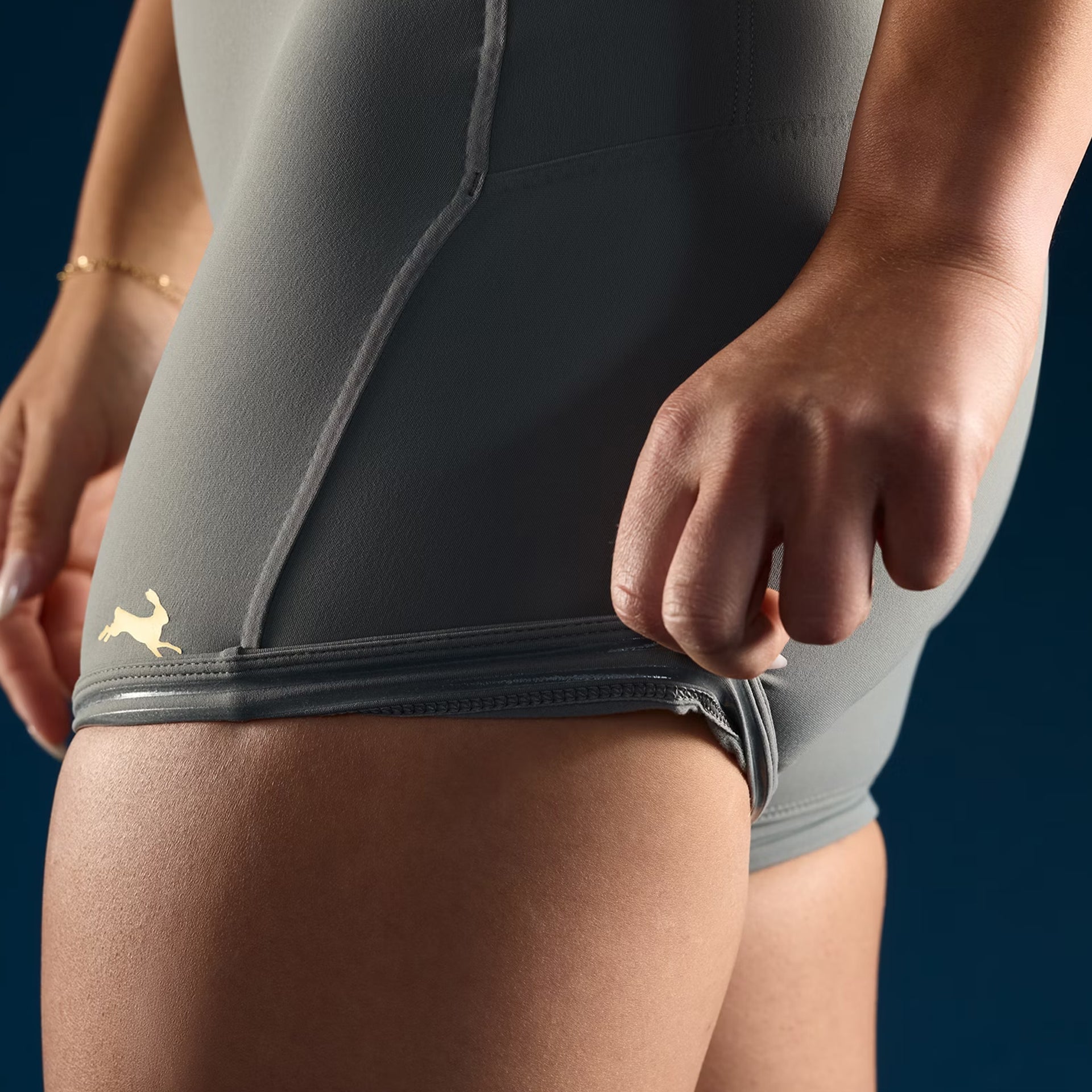 Tracksmith Turnover Womens Short Tights - Sedona Sage – CCACHE RUNNING