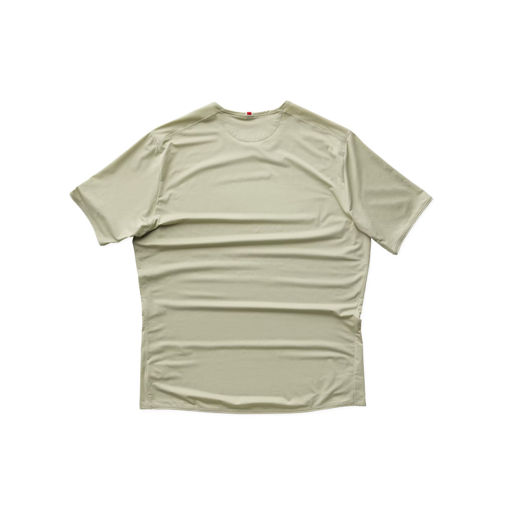 tracksmith-twilight-tee-alfalfa